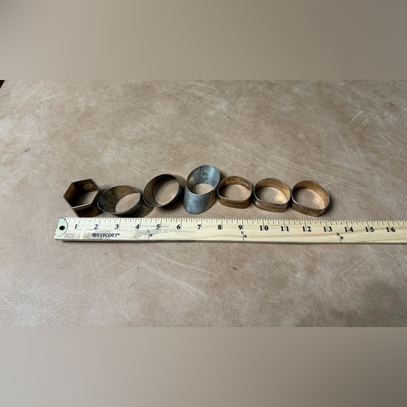 Mixed Lot Of Vintage Napkin Holder Rings - Picture 7 of 7